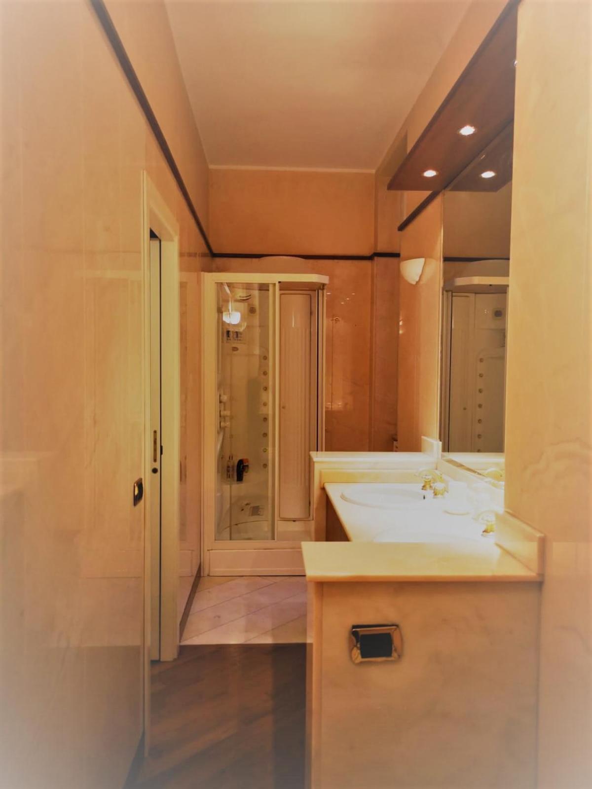 Trevi Nice Holiday - Luxury Apartment Roma Ngoại thất bức ảnh